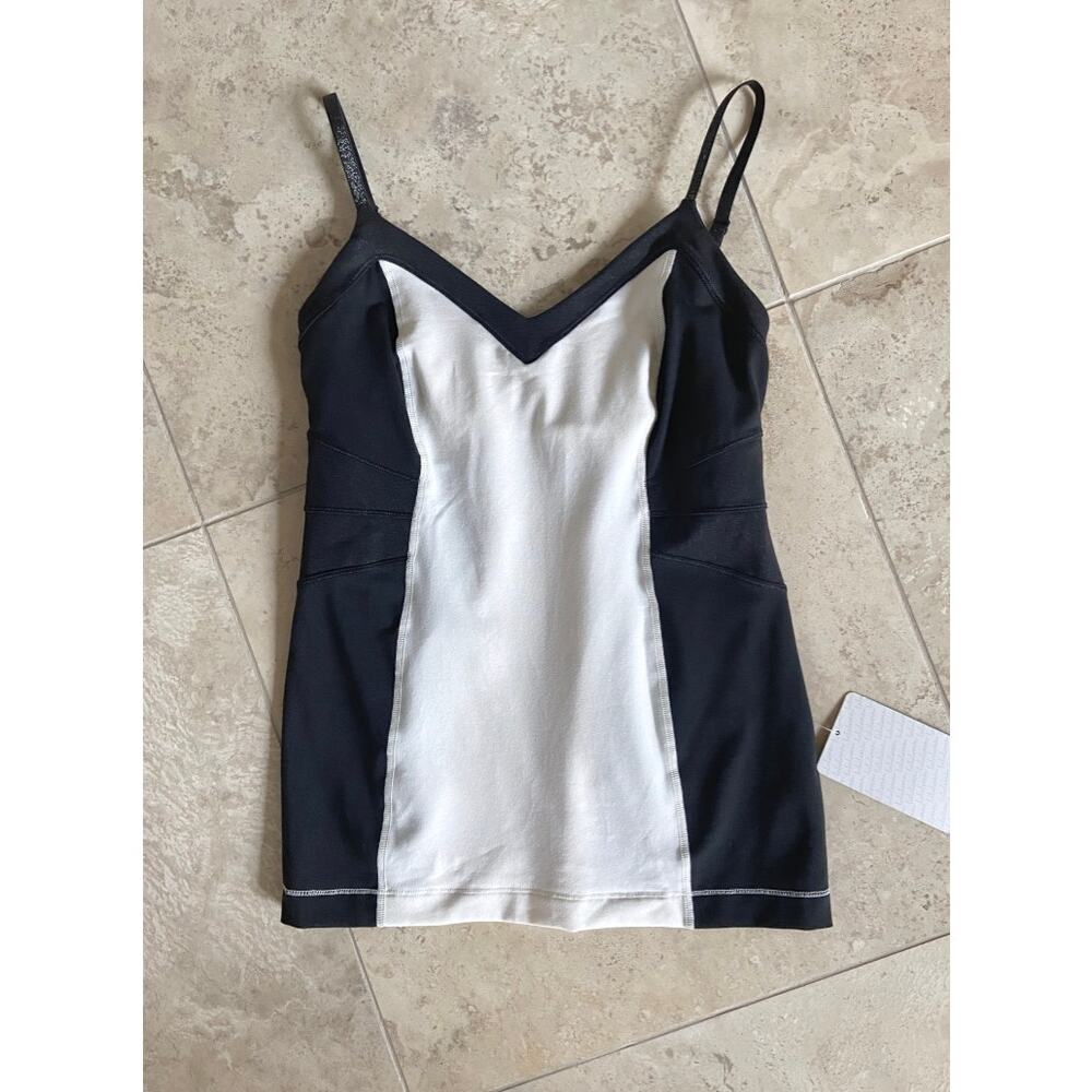 Lululemon NWT black/cream Elongate Tank 8